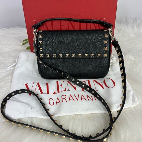Valentino Black ROCKSTUD GRAINY CALFSKIN POUCH Crossbody - Picture 2 of 12